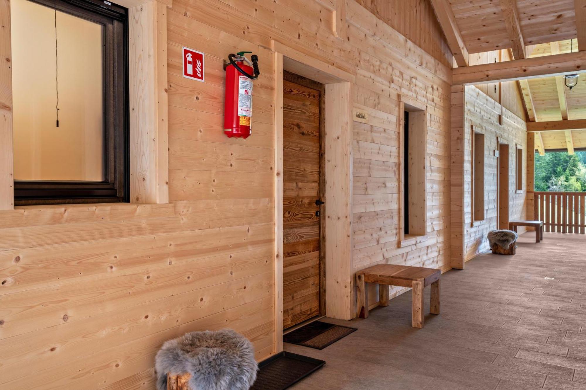רצ'ינס Blosegghof Bergchalets Waldblick מראה חיצוני תמונה